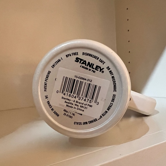 🎉LAST PIECE🎉Stanley 40oz Adventure Quencher Tumbler Terrazzo Pearlescent - Picture 8 of 11